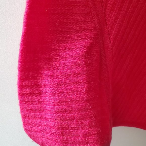 Diane von Furstenberg 100% cashmere sweater in hot pink. Size P (fits S). - Picture 3 of 8